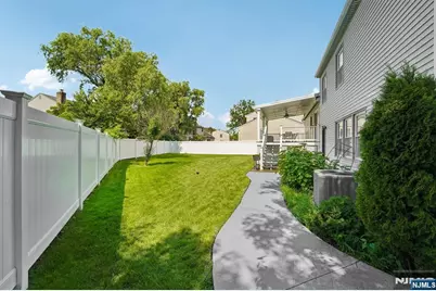 12 Manning Road, Paramus, NJ 07652 - Photo 26