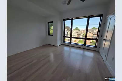 1047 Anderson Avenue B #B, Fort Lee, NJ 07024 - Photo 18