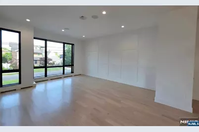1047 Anderson Avenue B #B, Fort Lee, NJ 07024 - Photo 26