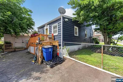 97 Wabash Avenue, Paterson, NJ 07503 - Photo 38