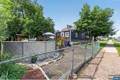 97 Wabash Avenue, Paterson, NJ 07503 - Photo 40