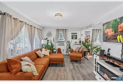 97 Wabash Avenue, Paterson, NJ 07503 - Photo 4