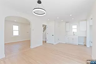 693 Chestnut Ave, Teaneck Township, NJ 07666 - Photo 4