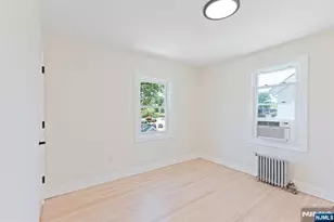 693 Chestnut Ave, Teaneck Township, NJ 07666 - Photo 12