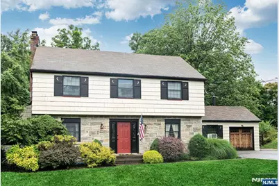 39 Jacobus, Little Falls Township, NJ 07424 - Photo 2