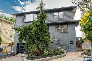 453 8th St, Palisades Park, NJ 07650 - Photo 2