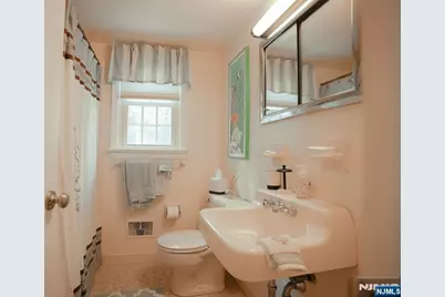 11 Haring Drive, Old Tappan, NJ 07675 - Photo 14