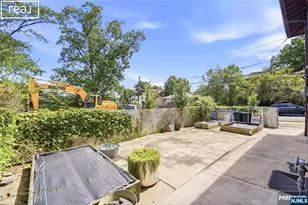 253 McElroy Ave, Fort Lee, NJ 07024 - Photo 46