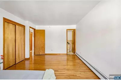 33 Henry Place B2 #B2, Hackensack, NJ 07601 - Photo 16
