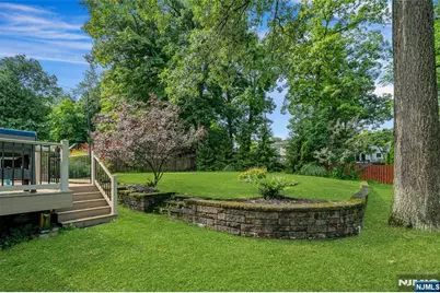 98 Walnut Street, Oakland, NJ 07436 - Photo 20