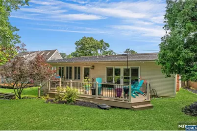 98 Walnut Street, Oakland, NJ 07436 - Photo 22