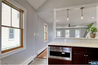 101 Carlton Avenue, East Rutherford, NJ 07073 - Photo 10