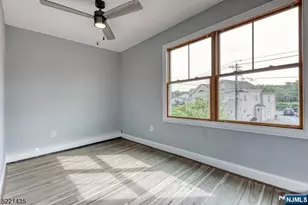101 Carlton Ave, East Rutherford, NJ 07073 - Photo 22