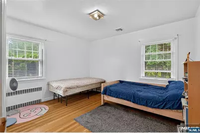 7 Glenwood Avenue, Leonia, NJ 07605 - Photo 12