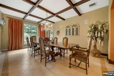 900 Laurie Lane, Franklin Lakes, NJ 07417 - Photo 24