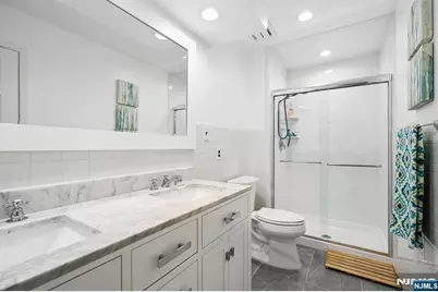 300 Pond Court 5E #5E, Washington Township, NJ 07676 - Photo 24