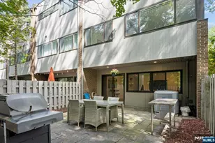 300 Pond Ct 5E, Washington Township, NJ 07676 - Photo 32