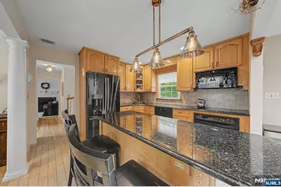 34 Cavell Place, Caldwell, NJ 07006 - Photo 14