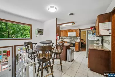 249 Knickerbocker Road, Englewood, NJ 07631 - Photo 10