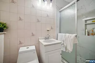 249 Knickerbocker Rd, Englewood, NJ 07631 - Photo 24