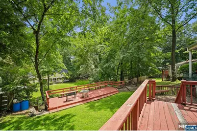 249 Knickerbocker Road, Englewood, NJ 07631 - Photo 28