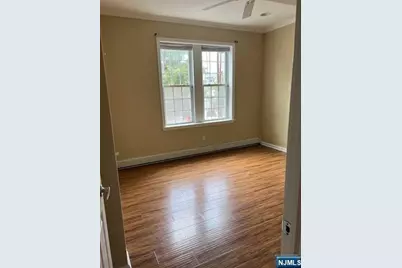 22 Pershing Place 2 Left #2 Left, North Arlington, NJ 07031 - Photo 8