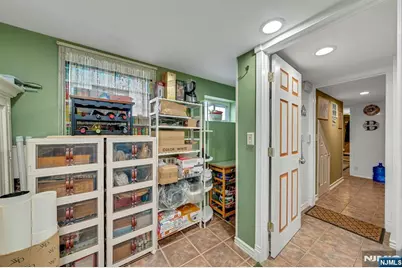 446 Post Avenue, Lyndhurst Township, NJ 07071 - Photo 32