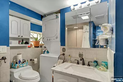 446 Post Avenue, Lyndhurst Township, NJ 07071 - Photo 30