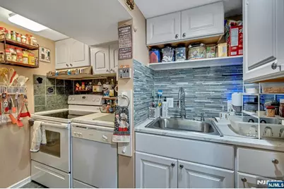 446 Post Avenue, Lyndhurst Township, NJ 07071 - Photo 26