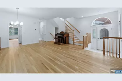 156 Stonegate Trail 156 #156, Cresskill, NJ 07626 - Photo 2