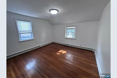 14 Edward Court, Lodi, NJ 07644 - Photo 4