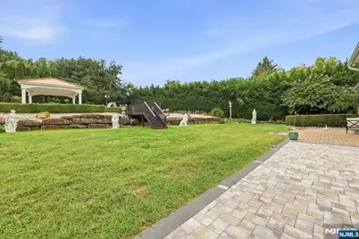 19 Hillside Road, Manalapan Township, NJ 07726 - Photo 28