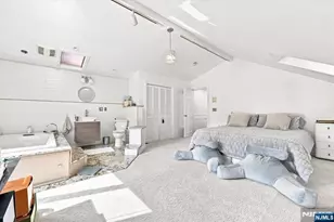 19 Hillside Rd, Manalapan Township, NJ 07726 - Photo 18