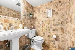 19 Hillside Rd, Manalapan Township, NJ 07726 - Photo 14
