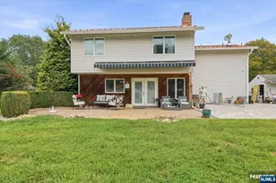 19 Hillside Rd, Manalapan Township, NJ 07726 - Photo 36