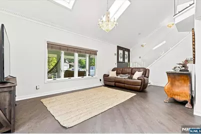 19 Hillside Road, Manalapan Township, NJ 07726 - Photo 4