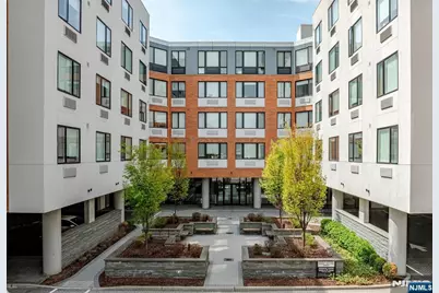 470 Main Street 304 #304, Fort Lee, NJ 07024 - Photo 12