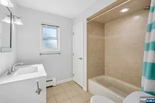 39 Manchester Ct 122, Wayne, NJ 07470 - Photo 22