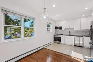 39 Manchester Ct 122, Wayne, NJ 07470 - Photo 12