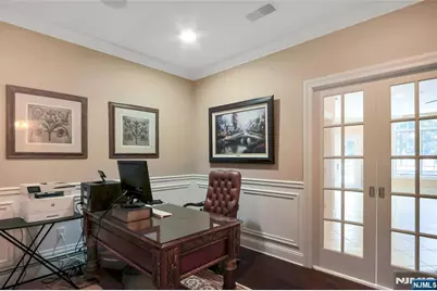 457 Devonshire Drive, Franklin Lakes, NJ 07417 - Photo 20