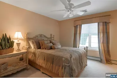 457 Devonshire Drive, Franklin Lakes, NJ 07417 - Photo 32