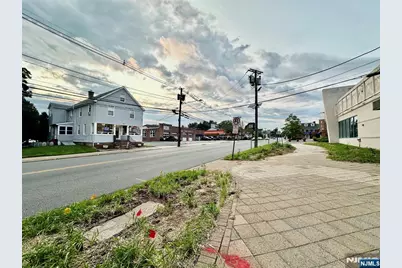 16-18 Livingston Avenue, Livingston, NJ 07039 - Photo 6