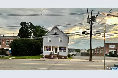 16-18 Livingston Avenue, Livingston, NJ 07039 - Photo 12