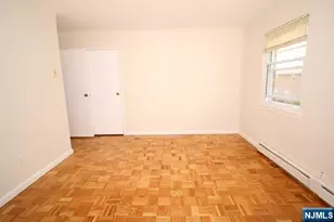 207 N Maple Ave, Park Ridge, NJ 07656 - Photo 10