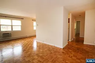 207 N Maple Ave, Park Ridge, NJ 07656 - Photo 6