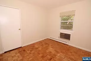 207 N Maple Ave, Park Ridge, NJ 07656 - Photo 12