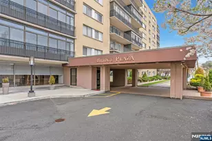 2185 Lemoine Ave 2C, Fort Lee, NJ 07024 - Photo 2