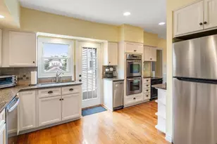 521 9th St, Carlstadt, NJ 07072 - Photo 4