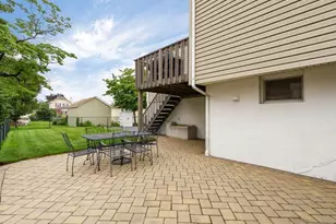 521 9th St, Carlstadt, NJ 07072 - Photo 28