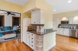 521 9th St, Carlstadt, NJ 07072 - Photo 8